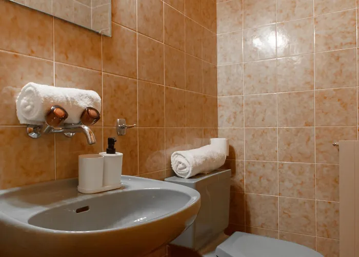 Dahlia By Interhome * Шампуссин